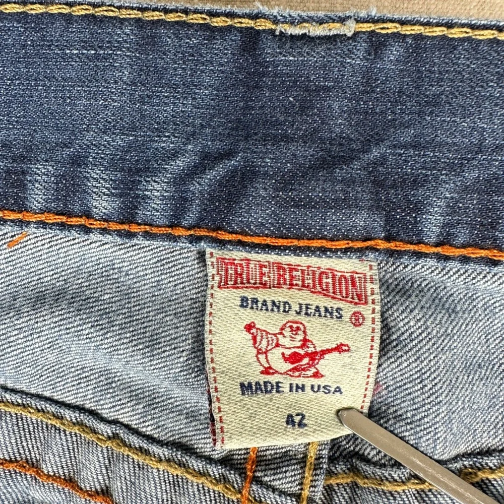 True Religion Bobby Jeans Mens 42 Blue Bootcut Made in USA Medium Wash Denim